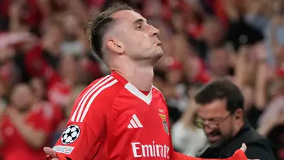 Fenerbahçe'de Kerem Aktürkoğlu sonrası UEFA kadrosundan çıkarılacak isim belli oldu