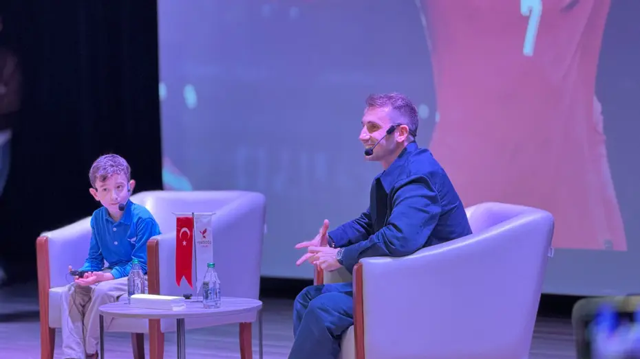 Kerem Aktürkoğlu sözünü tuttu: Aras Şamlı'nın başkanlık vaadini yerine getirdi - 3 Kerem Aktürkoğlu sözünü tuttu: Aras Şamlı'nın başkanlık vaadini yerine getirdi - 3