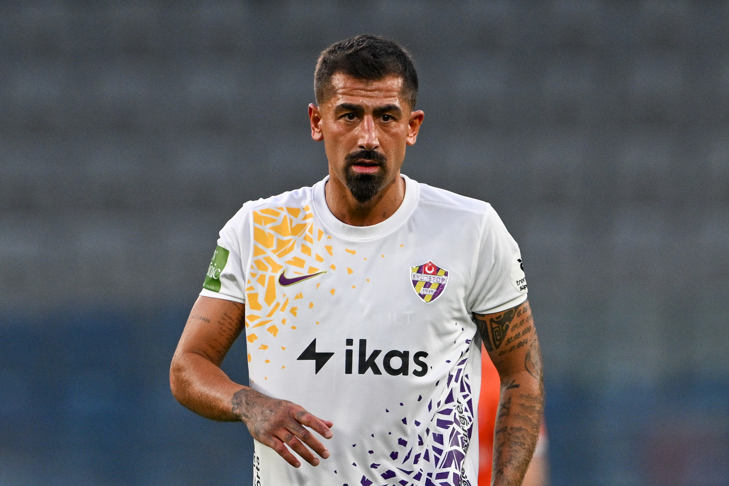 Kerem Demirbay'dan İlkay Gündoğan'a Canlı Yayında 'Manşetlik' Laf: Ekran Başındakiler Şok!