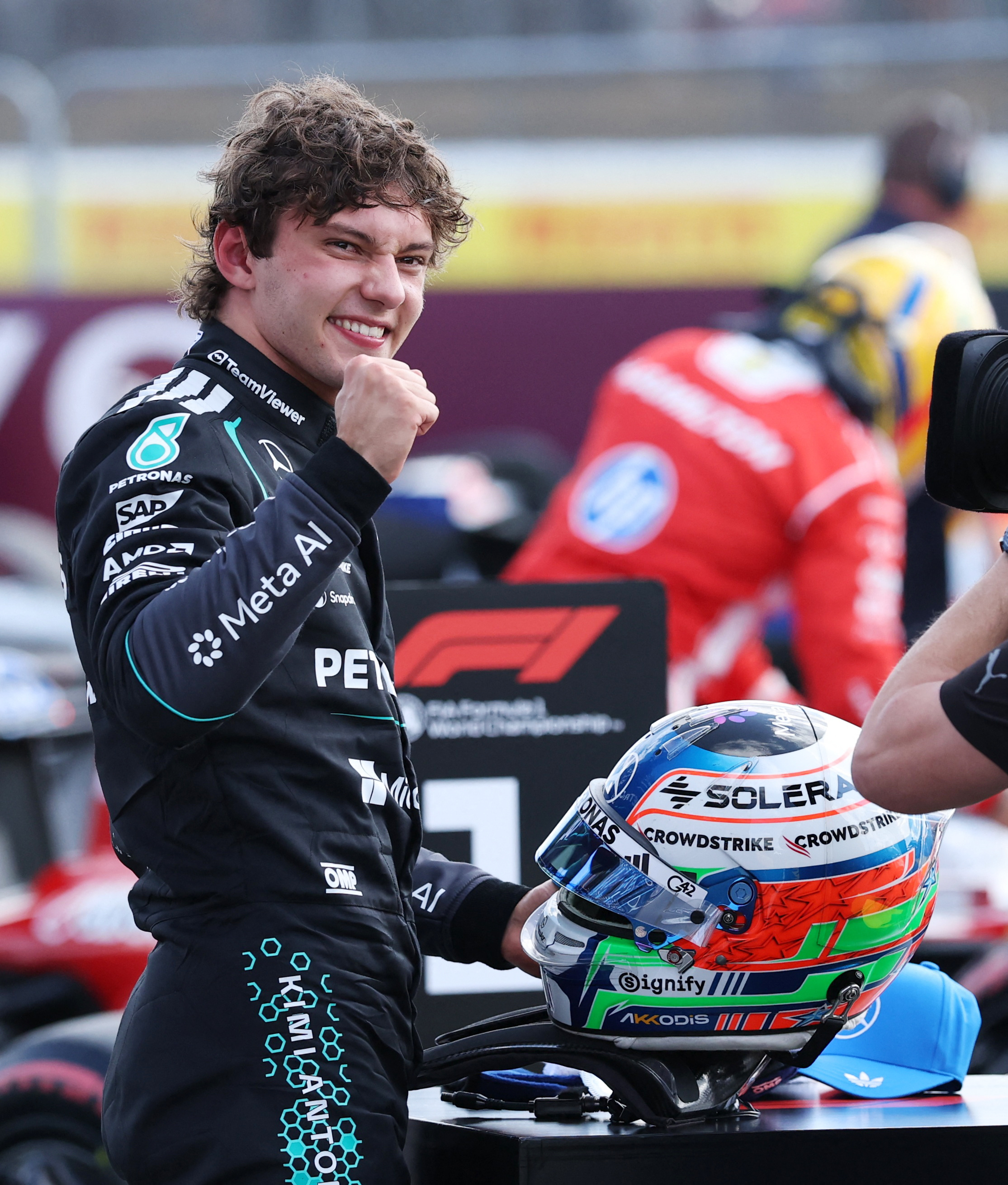 Silverstone'da pole pozisyonu Kimi Antonelli'nin