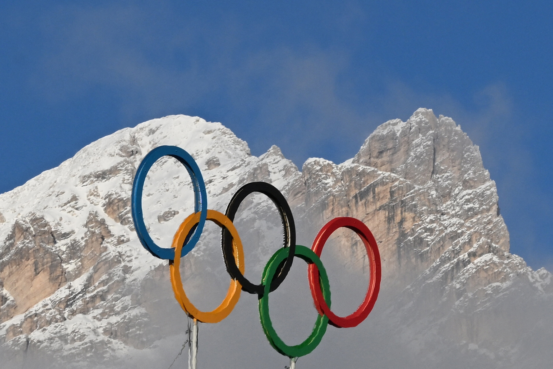 8 disiplinde 12 madalya sahibini bulacak