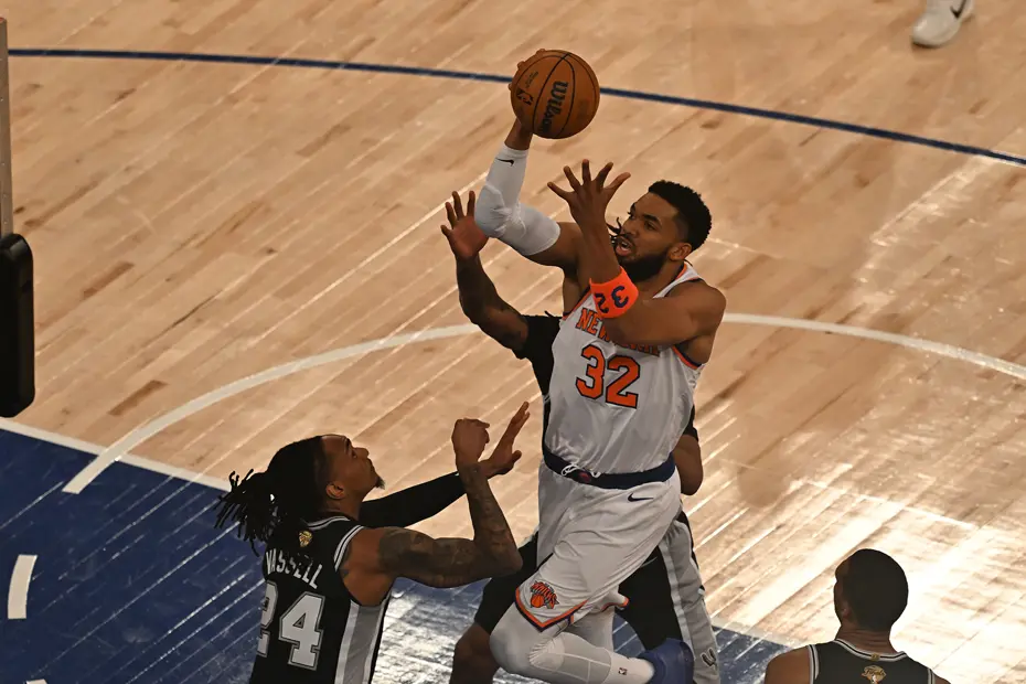NBA final serisinde inanılmaz geri dönüş! Tarihte eşi benzeri yok - 3