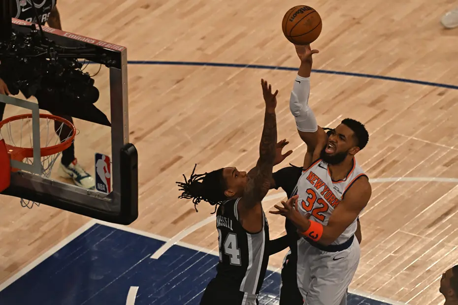 NBA final serisinde inanılmaz geri dönüş! Tarihte eşi benzeri yok - 3