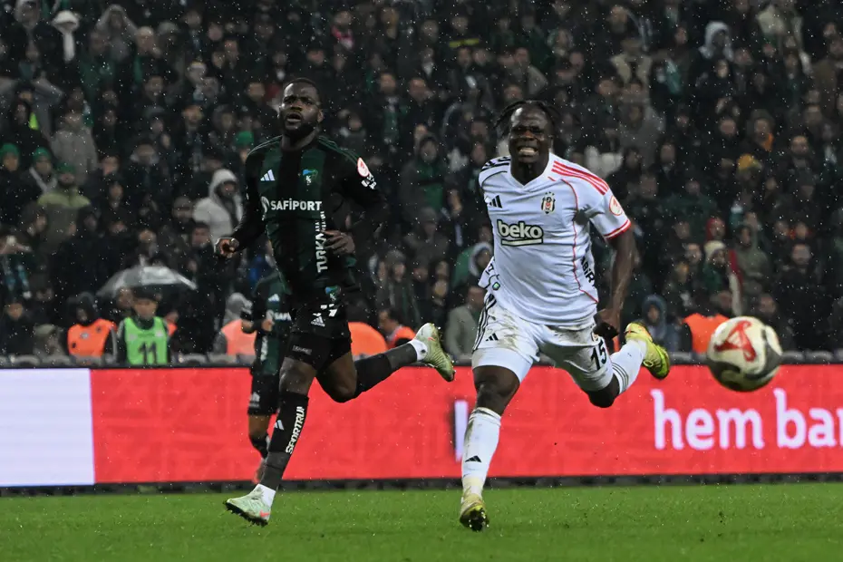 "Sonuç iyi ancak oyunda sıkıntı var" | Spor yazarları Beşiktaş için ne dedi? - 2