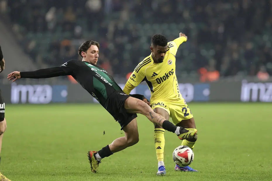 "Fenerbahçe için ekmek, su gibi" | Spor yazarları Fenerbahçe için ne dedi? - 4