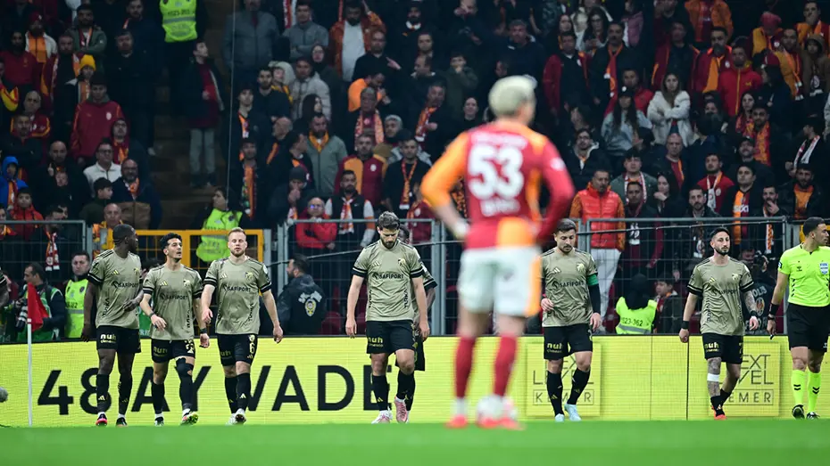 Trio'nun şüphesi yok! Kocaelispor'un attığı golde ofsayt var mı? 2 penaltı beklentisi - 4