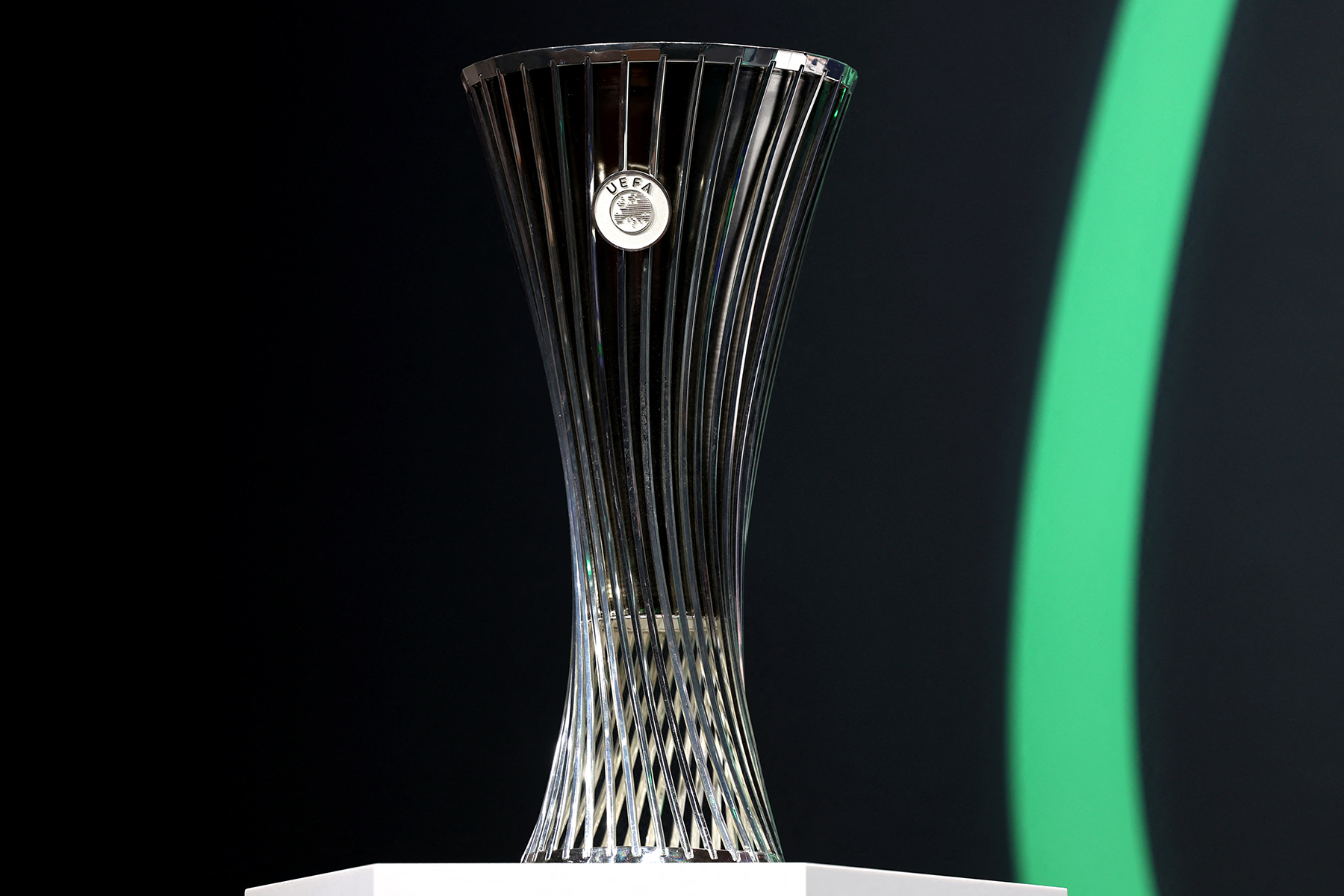 Konferans Ligi'nde son 16 eşleşmeleri belli oldu