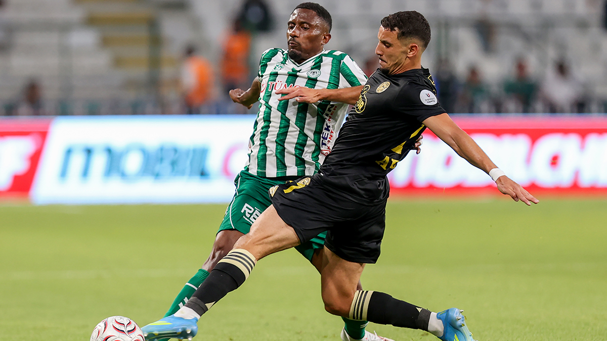 Konyaspor-Rizespor maçında inanılmaz sonKonyaspor-Rizespor maçında inanılmaz son