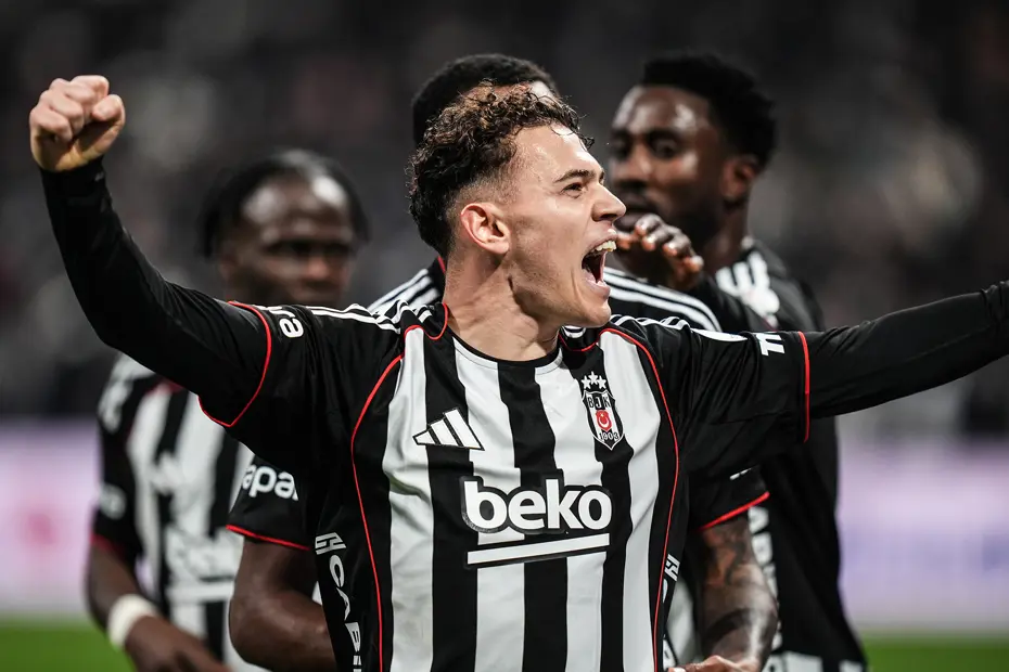 "Göztepe'yi adeta sahadan sildi" | Spor yazarları Beşiktaş için ne dedi? - 5