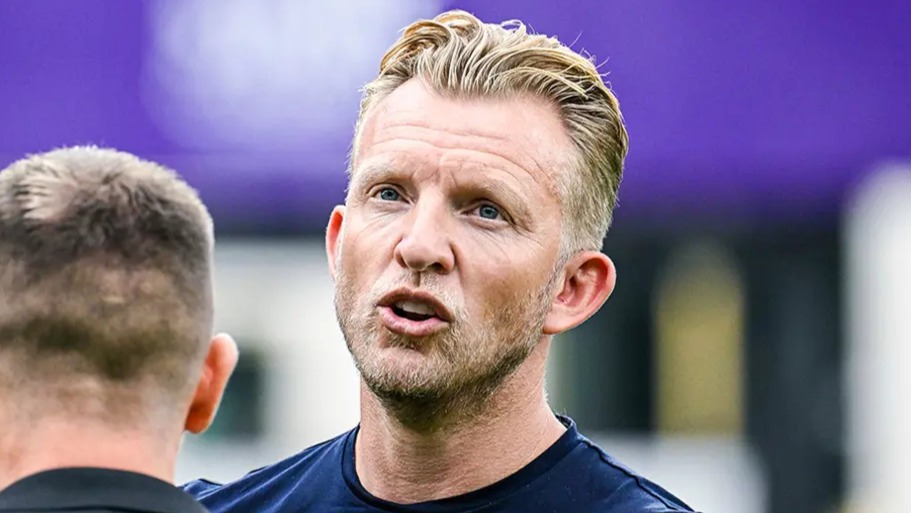 Fener'den Kuyt Müjdesi Geldi Ama Hollanda'dan 'Bizim Haberimiz Yoktu?' Sesleri Yükseldi!