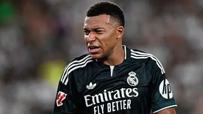 Türkiye maçında sakatlandı, gece kulübünde ortaya çıktı! Real Madrid'de Kylian Mbappe krizi Türkiye maçında sakatlandı, gece kulübünde ortaya çıktı! Real Madrid'de Kylian Mbappe krizi