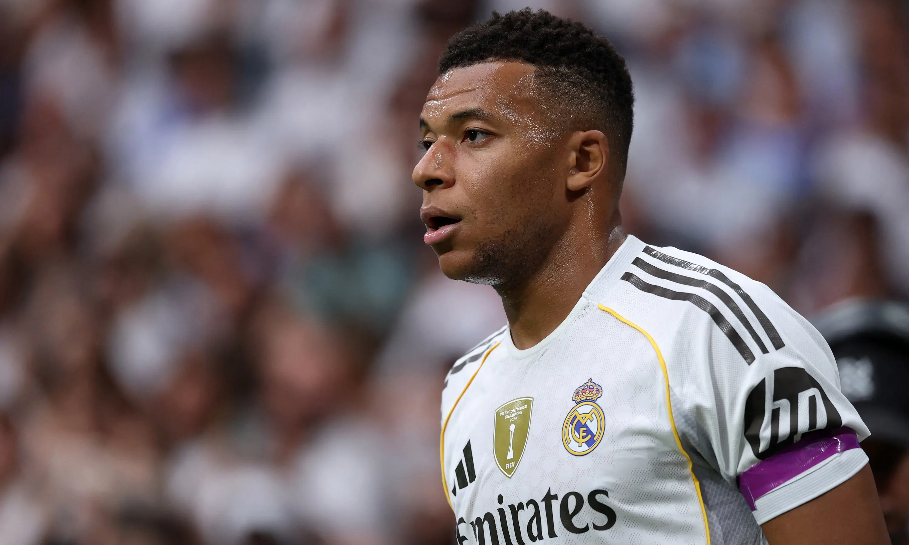 Real Madrid muhteşem gollerle galibiyete yürüdü