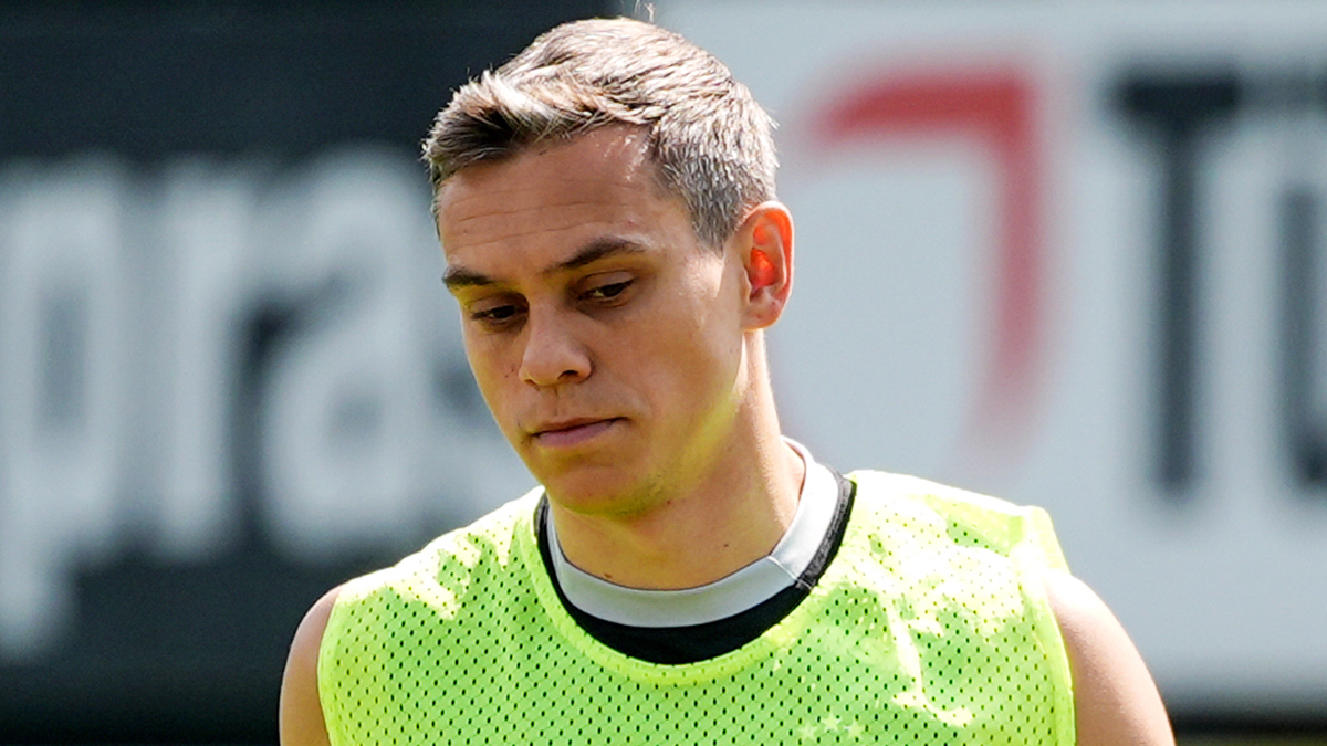 Trossard, Zalgiris maçında yok! Beşiktaş'tan açıklamaTrossard, Zalgiris maçında yok! Beşiktaş'tan açıklama