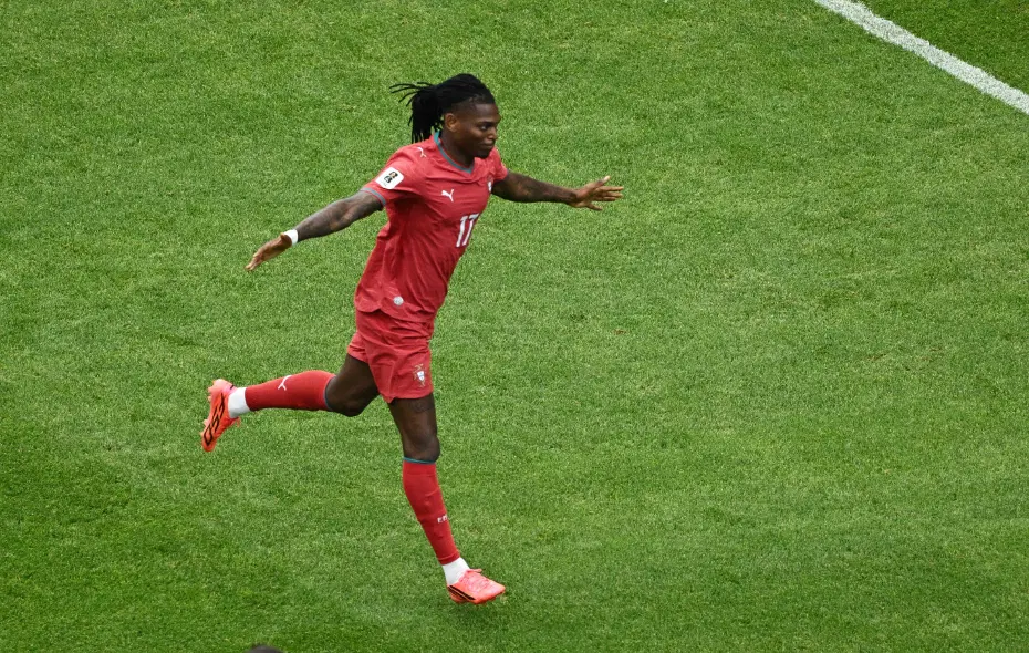 Transferde iki yön var: Rafael Leao'da herkesi şaşırtan Süper Lig detayı - 2