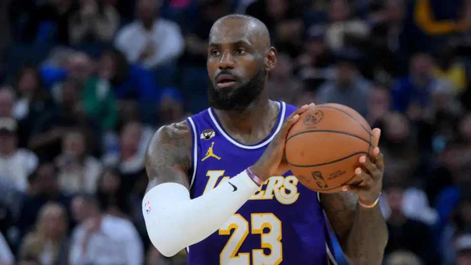 LeBron James'ten büyük fedakarlık - 3