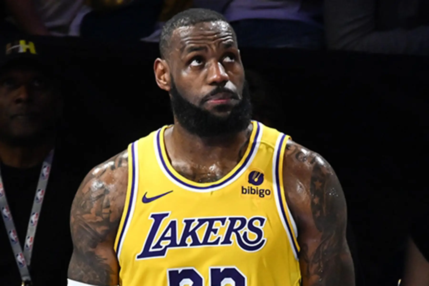 LeBron James'ten beklenen karar geldi, Lakers bildirdi