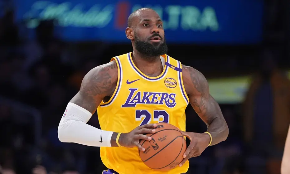 Los Angeles Lakers'ta LeBron James çıkmazı: Yönetimle karşı karşıya geldi - 4 Los Angeles Lakers'ta LeBron James çıkmazı: Yönetimle karşı karşıya geldi - 4
