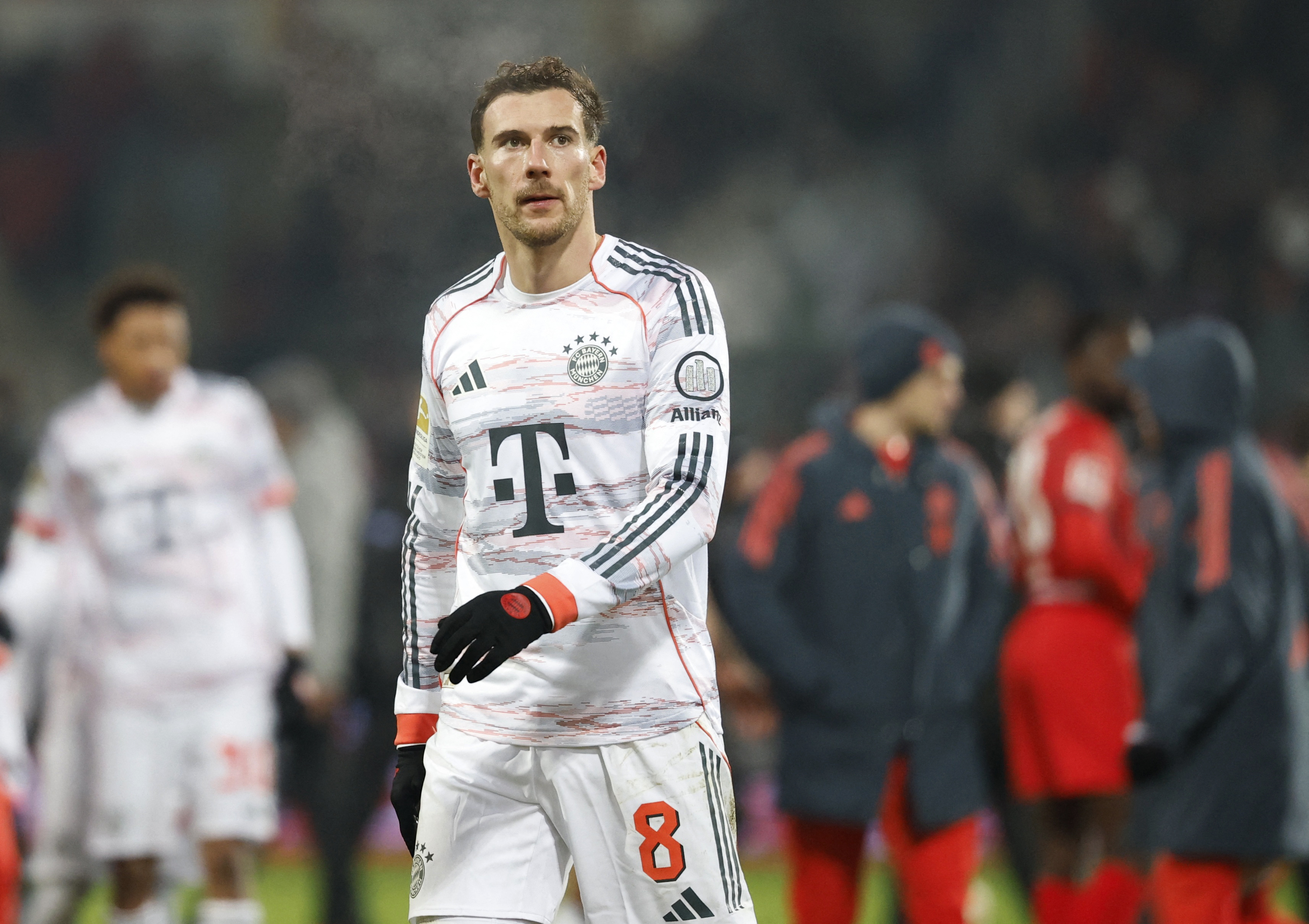 7 MİLYON EURO ÜCRET, EN AZ 3 YILLIK KONTRAT 31 yaşındaki Goretzka'nın yıllık 7 milyon Euro ücret ve en az 3 yıllık (2029) sözleşme talep ettiği haber detayında yer aldı.