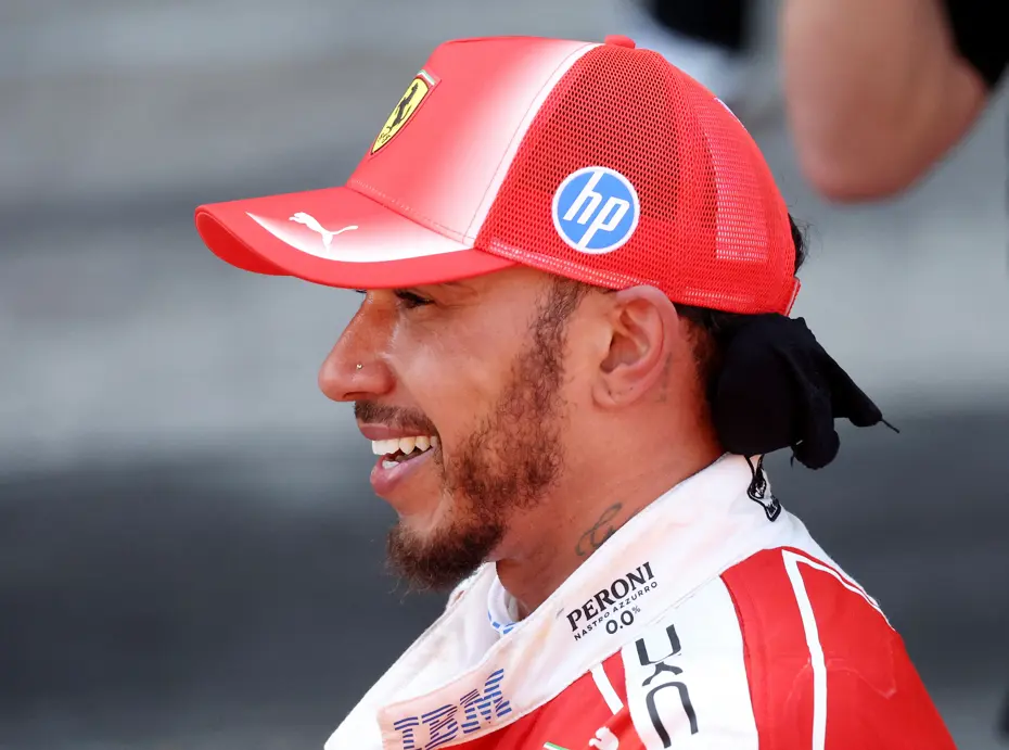Lewis Hamilton, Ferrari'deki ilk galibiyetini İspanya GP'de aldı - 2