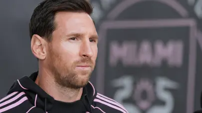 Futbol tarihinde Messi'den başka bunu yapabilen yok! Artık tek başına zirvede