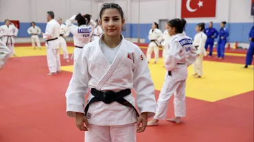 Livanur Kayır: "Büyük hedefim olimpiyat"