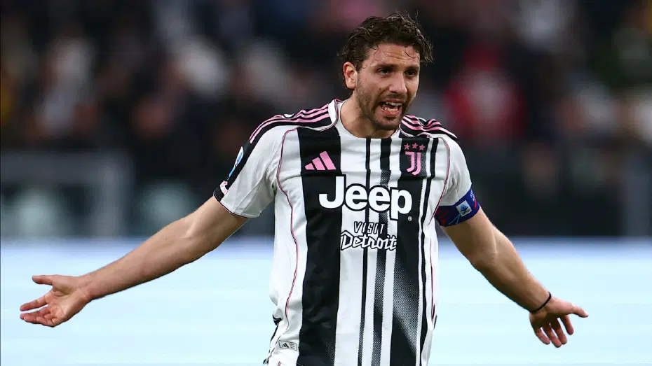 Manuel Locatelli, Juventus'ta kalıyor