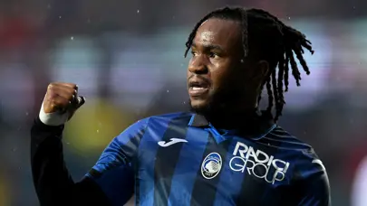 Galatasaray'dan yılın bombası Ademola Lookman! İlk teklifi duyurdular bile Galatasaray'dan yılın bombası Ademola Lookman! İlk teklifi duyurdular bile