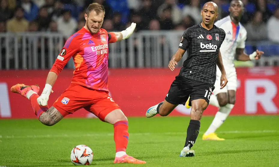 Galatasaray, Petrovic'in alternatifi ile görüşmeye hazırlanıyor - 4