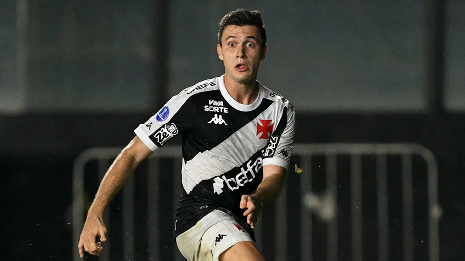 Beşiktaş'ın sol bekine Piton! "Bu paranın altına kesinlikle vermeyiz" | NTVSpor