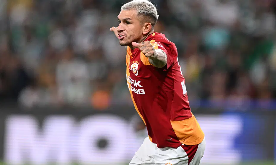 Sporting'in Galatasaray galibiyetini Fenerbahçe detayıyla gördüler! Maç biter bitmez hatırlattılar - 3 Sporting'in Galatasaray galibiyetini Fenerbahçe detayıyla gördüler! Maç biter bitmez hatırlattılar - 3
