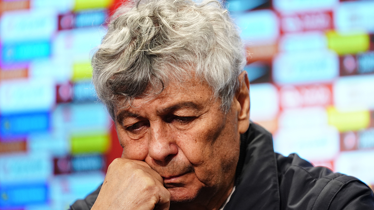Romanya'dan Lucescu'ya 'Hocam, Artık Saha Senin Değil, Masa Senin!' Kıyağı