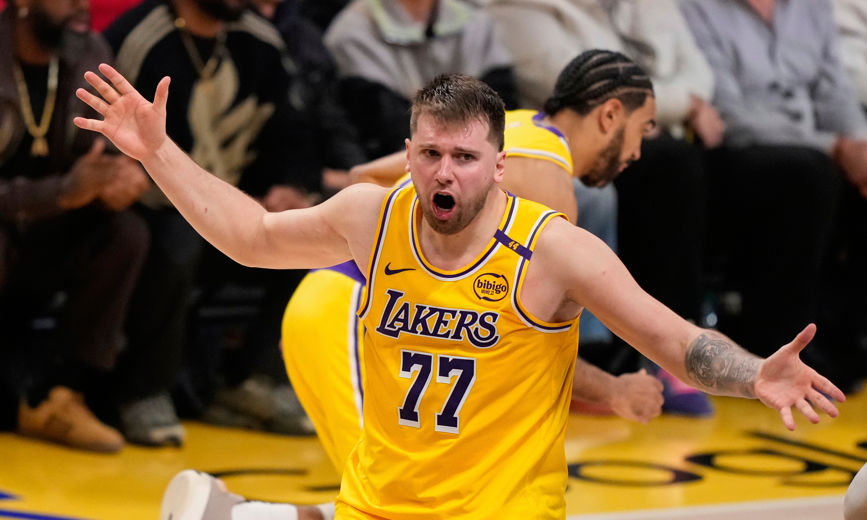 Lakers'tan Luka Doncic'e dudak uçuklatan sözleşme