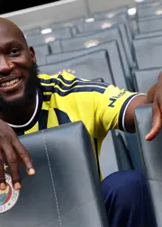 Fenerbahçe'nin UEFA kadrosunda değişiklikFenerbahçe'nin UEFA kadrosunda değişiklik