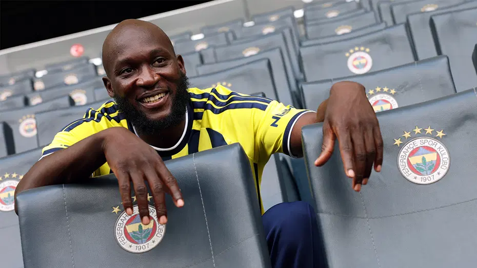İmza töreninde Romelu Lukaku'yu kahkahalara boğan soru - 5 İmza töreninde Romelu Lukaku'yu kahkahalara boğan soru - 5
