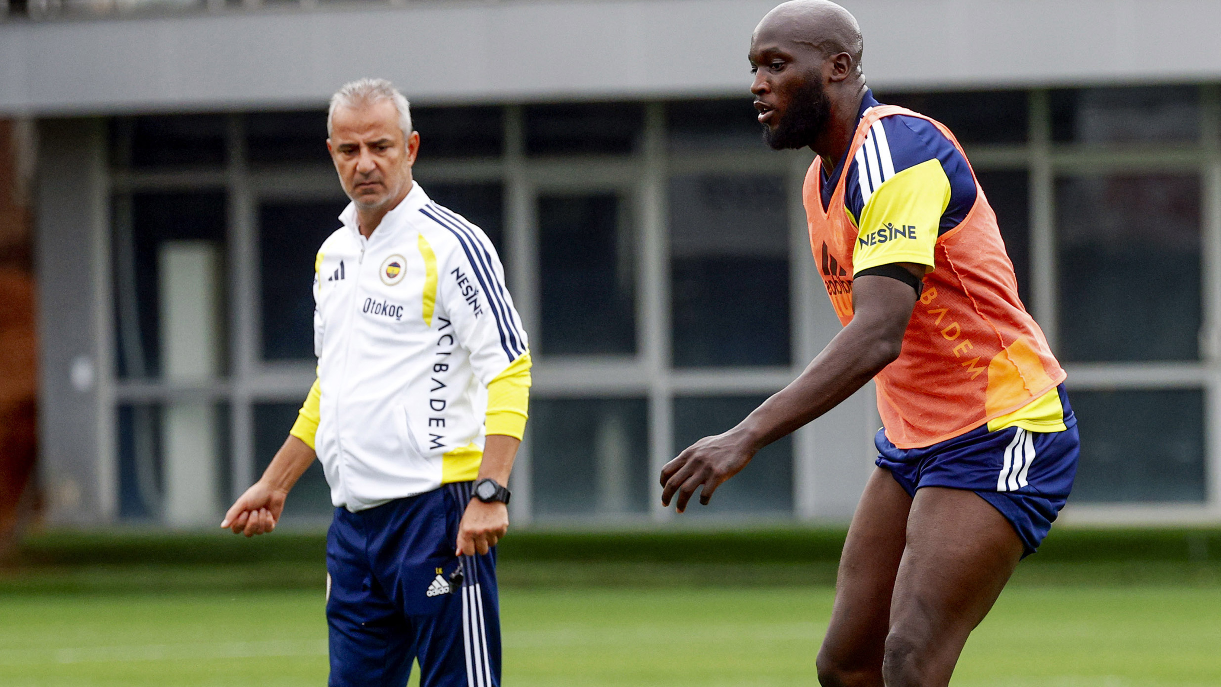 Fenerbahçe forvet hattını Lukaku ile güçlendirmeyi planlıyor