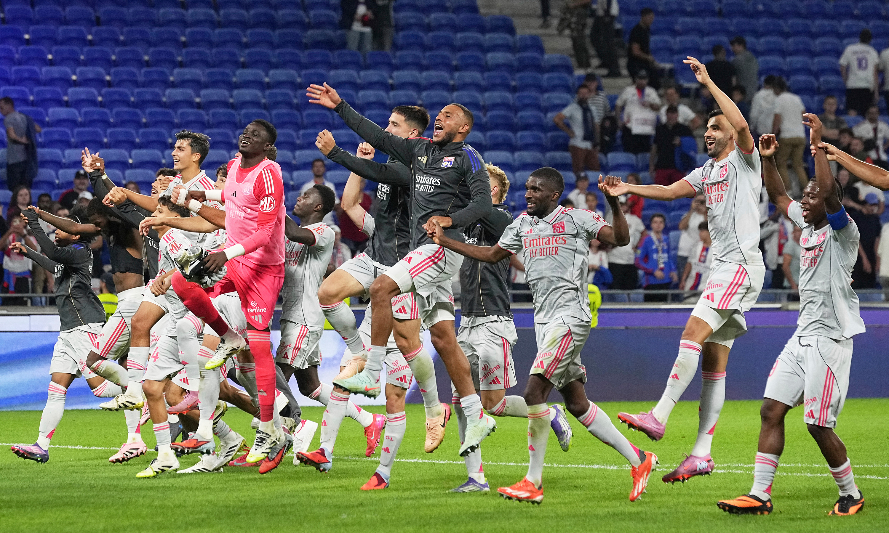 Ghezzal Oyuna Girdi, Maç Bitti! Lyon'un 'Son Dakika Kahramanı' (!)