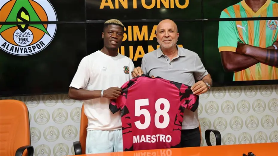 Tedesco'yu Anadolu'da mest eden isim: Transferde büyük şaşırtacak, yönetime raporla bildirdi - 2 Tedesco'yu Anadolu'da mest eden isim: Transferde büyük şaşırtacak, yönetime raporla bildirdi - 2