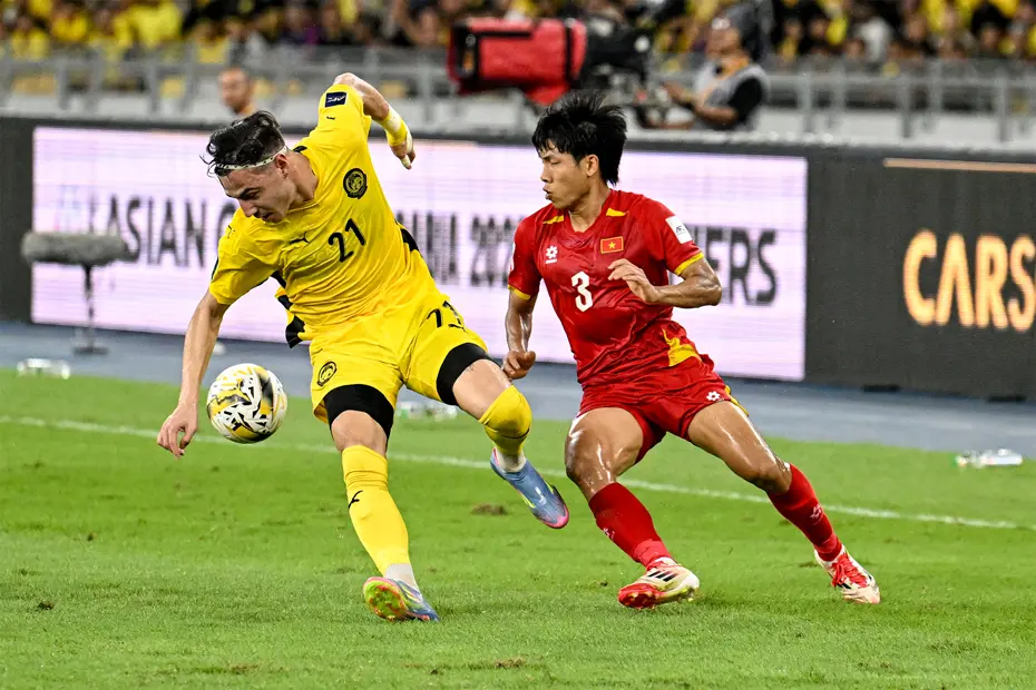 Milli takımda 7 futbolcu sahte belgeyle oynadı: FIFA'dan 12 ay men cezası geldi - 4