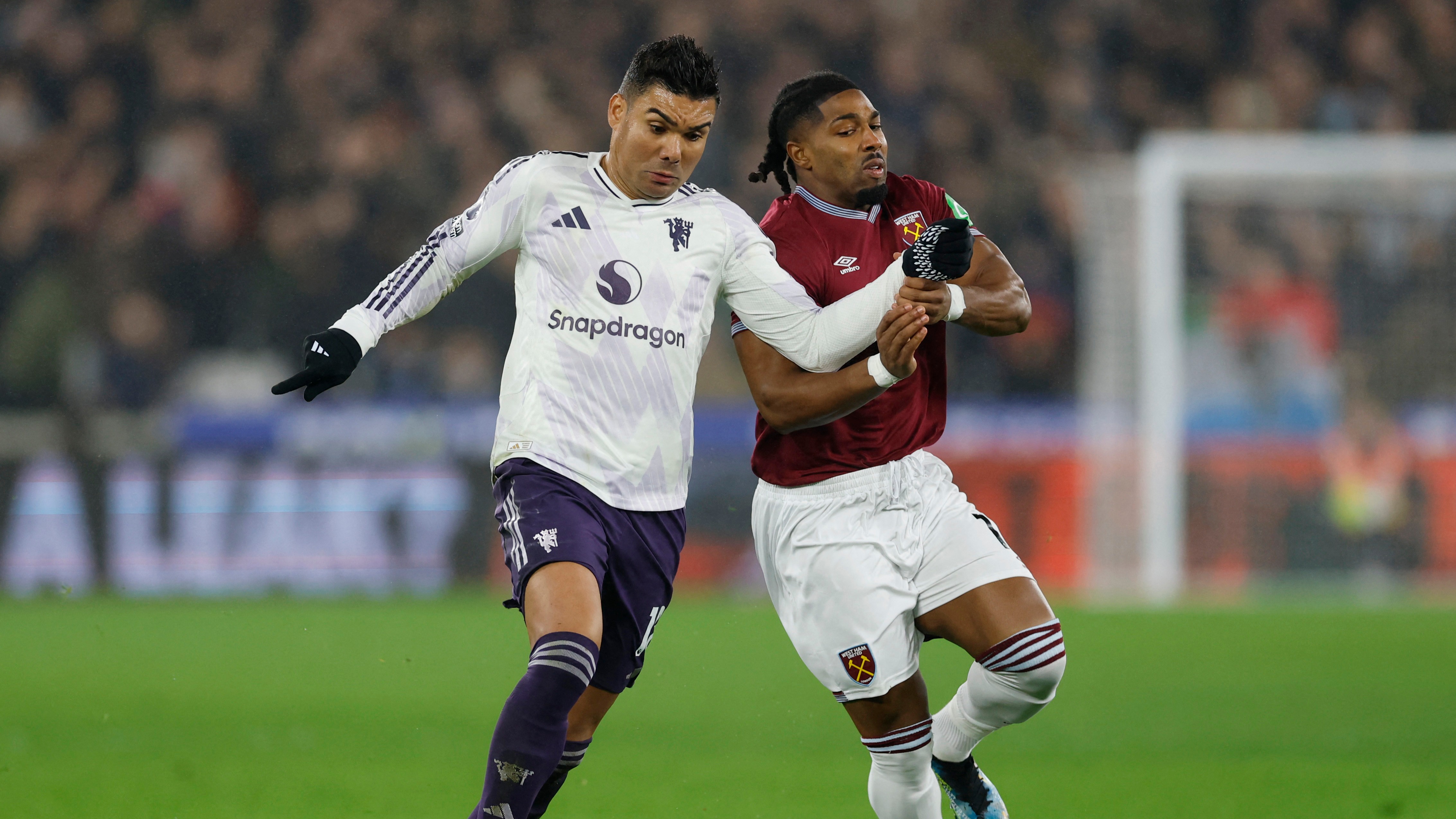 Dünyanın merakla beklediği maçta Manchester United, VAR'a takıldı