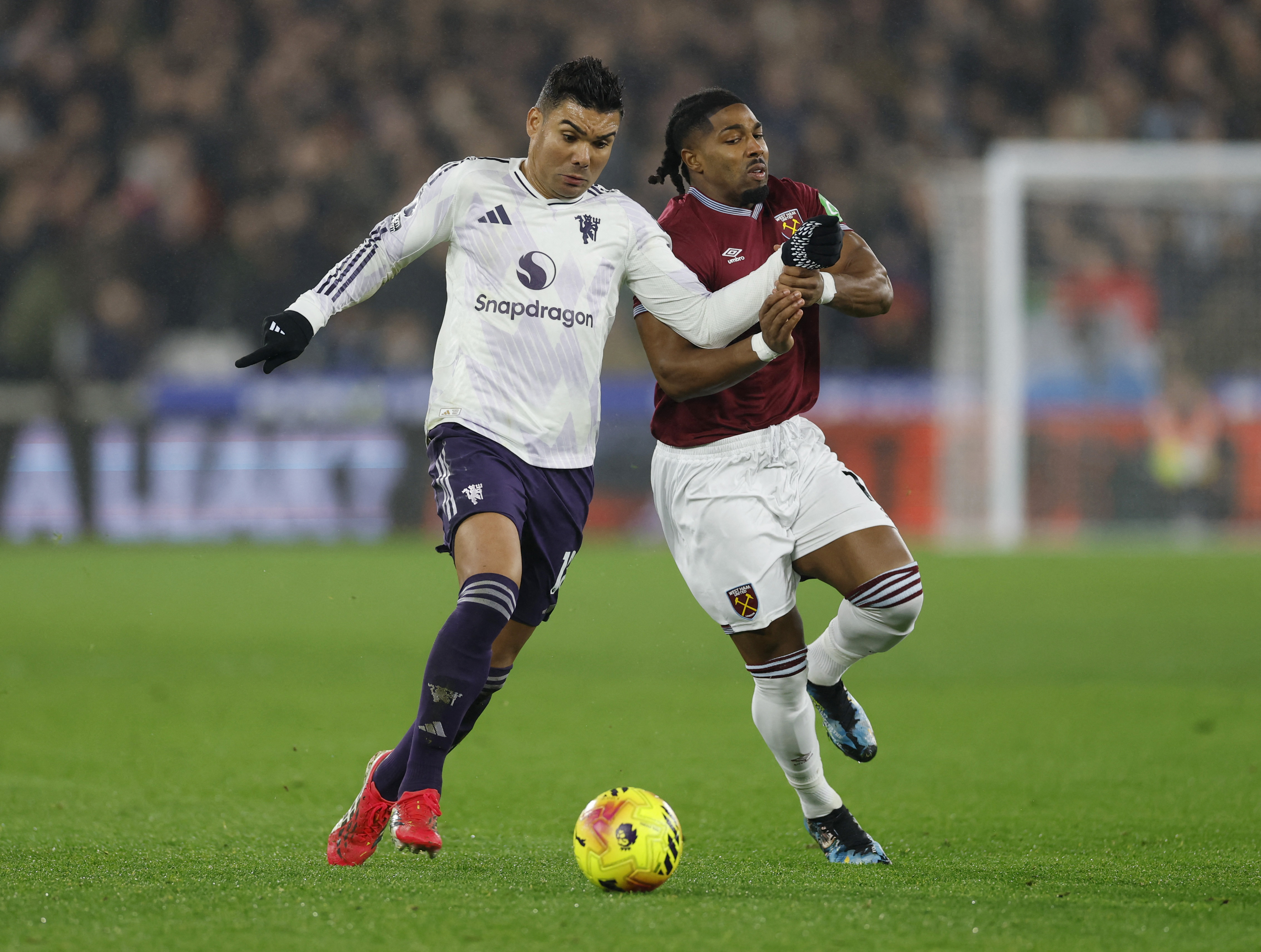 Dünyanın merakla beklediği maçta Manchester United, VAR'a takıldı