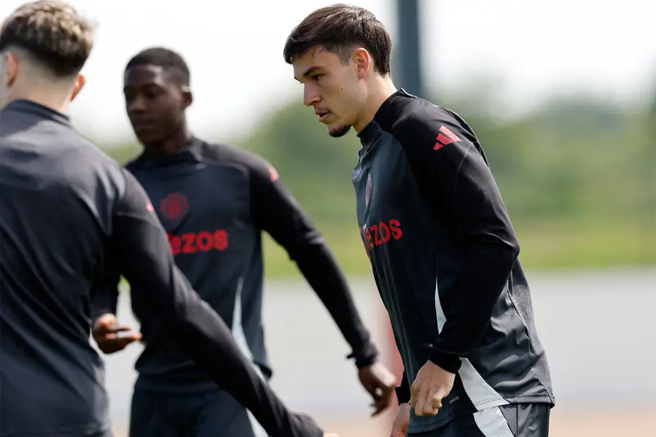 Galatasaray'a yıldız isimden yeşil ışık: Orta saha transferi için yeni formül - 5