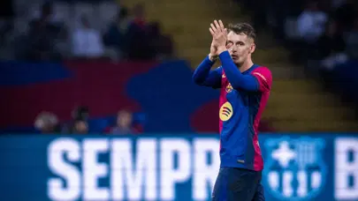 Barcelona sözleşmesini uzattı, Hansi Flick kadro dışı bıraktı: İspanyol oyuncu acilen takım arıyor Barcelona sözleşmesini uzattı, Hansi Flick kadro dışı bıraktı: İspanyol oyuncu acilen takım arıyor
