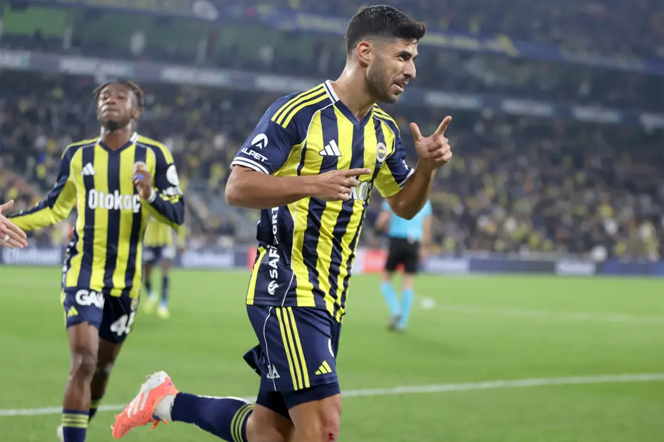 Başkan stadı terk etti: Fenerbahçe-Fatih Karagümrük maçının devre arasında hakem tepkisi - 2 Başkan stadı terk etti: Fenerbahçe-Fatih Karagümrük maçının devre arasında hakem tepkisi - 2