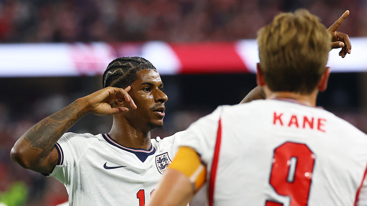 Fenerbahçe'de Bomba Alarmı! Rashford Geliyor Mu, Yoksa Sadece Gürültü Mü?