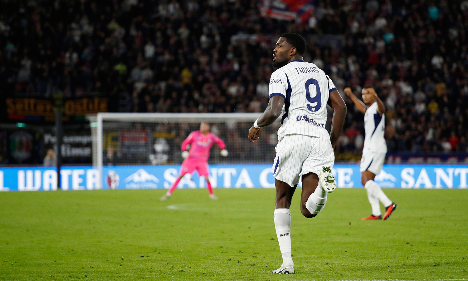 Inter deplasmanda geri dönerek kazandı