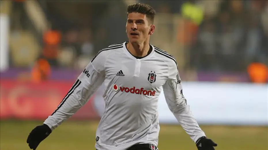 Mario Gomez dünyanın en ateşli 5 stadının 2'sini Türkiye'den seçti - 5