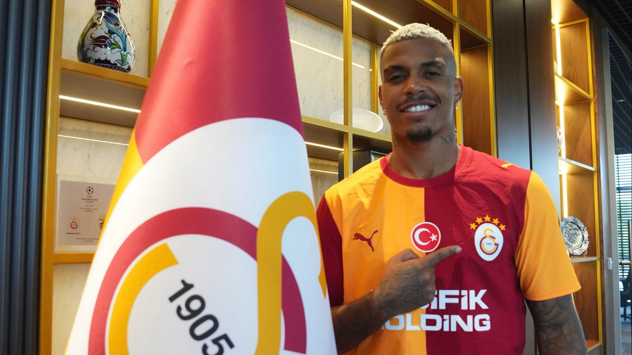 Galatasaray, Lemina'yı resmen duyurdu