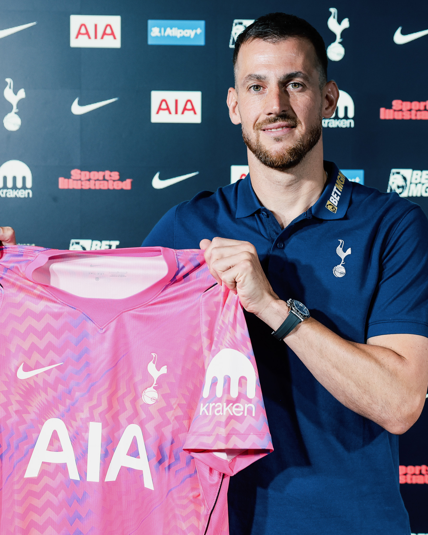 Tottenham'dan kaleye 37'lik takviye