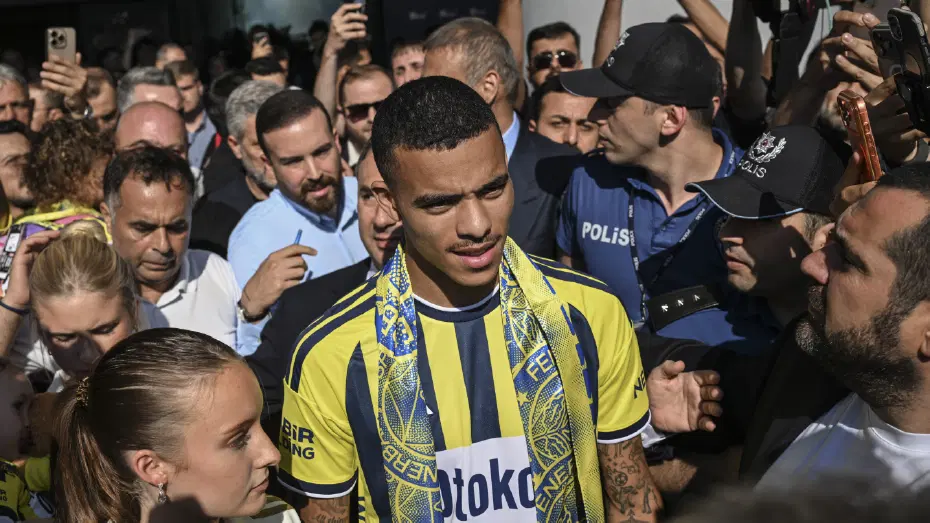 Fenerbahçe'nin rekor transferi Mason Greenwood, İstanbul'da: "Bu maceraya başlamak için hazırım" - 4