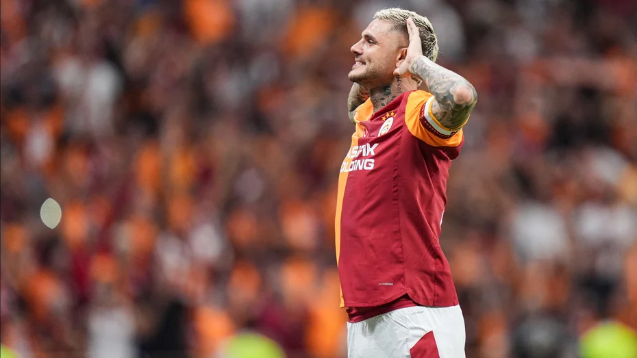 Menajeri ortalığı yangın yerine çevirdi, Galatasaray'dan flaş cevap anında geldi: Icardi kararı resmen iletildi - 1